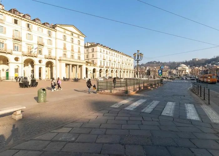 Guesthost - Piazza Vittorio Veneto Turim