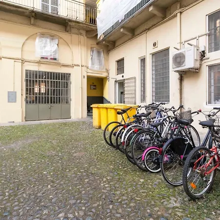 Guesthost - Piazza Vittorio Veneto شقة تورينو