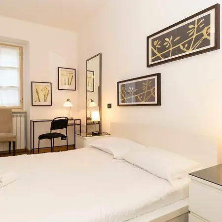 Guesthost - Piazza Vittorio Veneto