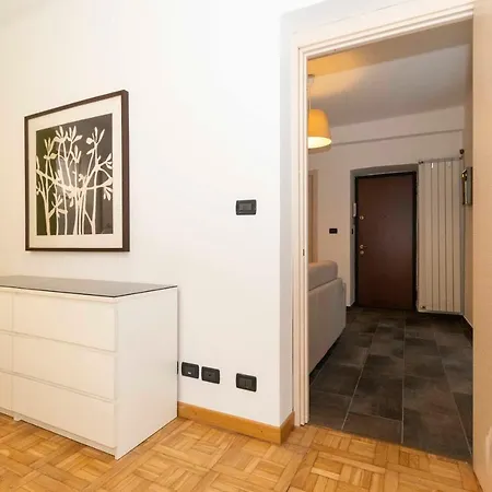 Guesthost - Piazza Vittorio Veneto *